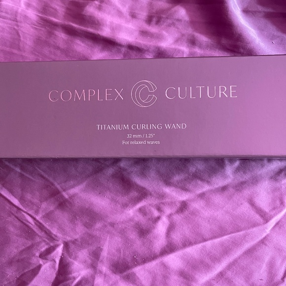 Complex Culture titanium curling wand - Picture 2 of 2